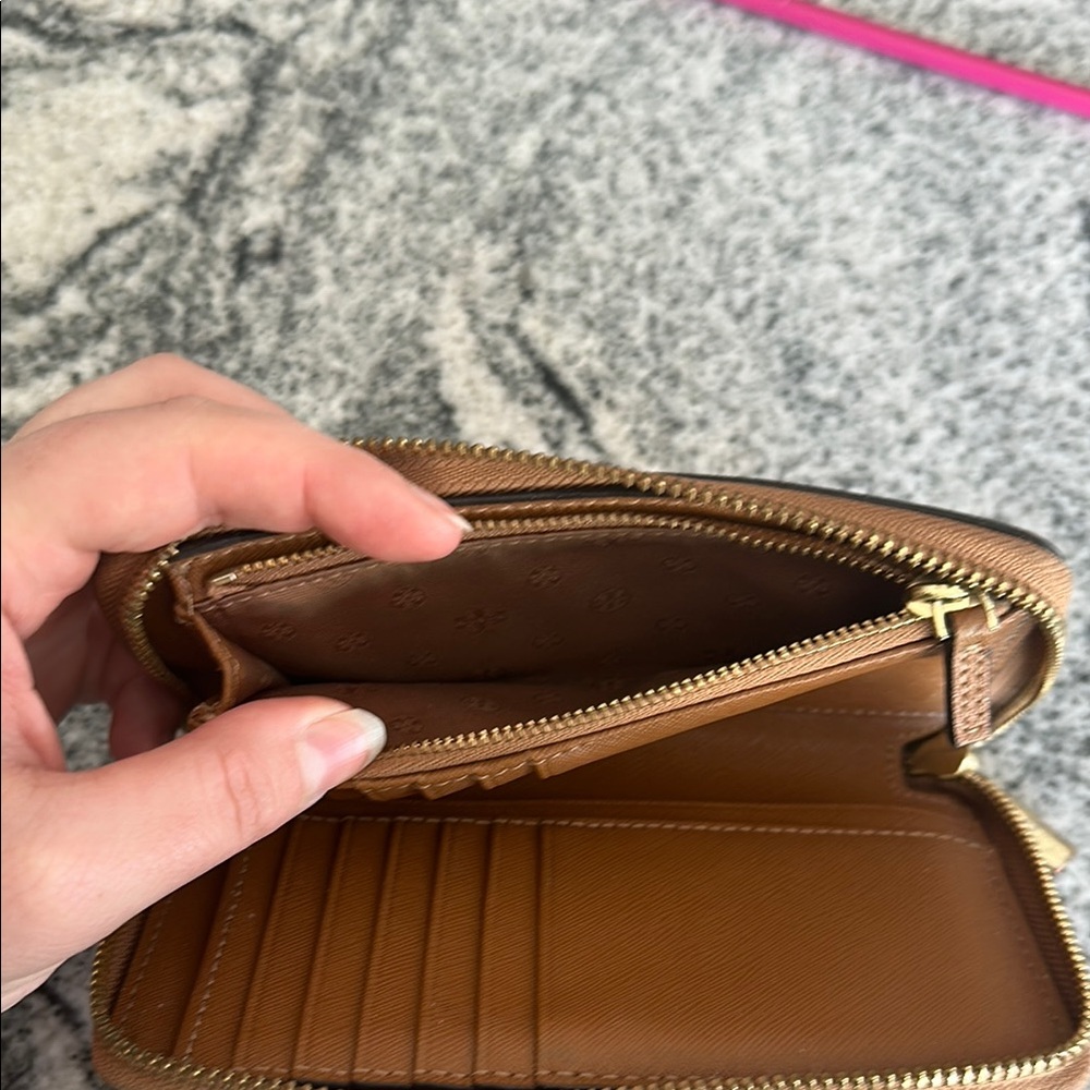 Tory Burch Brown Wallet - Picture 6 of 7